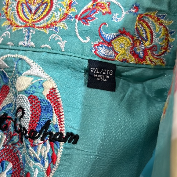 Robert Graham Long Sleeve Button Up Shirt - Picture 6 of 7